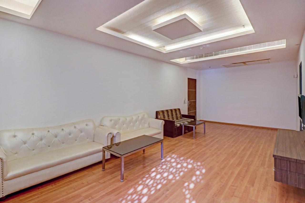 Hotel Oyo Townhouse 484 Sanskriti Delhi  Exterior foto